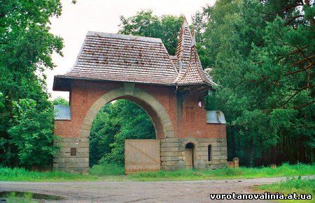 Ворота под Харьковом